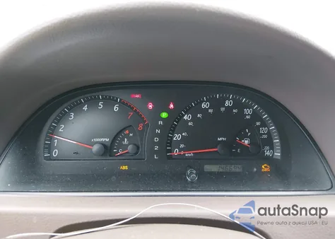 2002 Toyota Camry Xle z USA, uszkodzony, nr VIN 4T1BE30KX2U600688